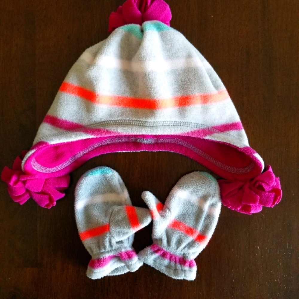 Tassel Beanie and Mitten Set Size 2-3T